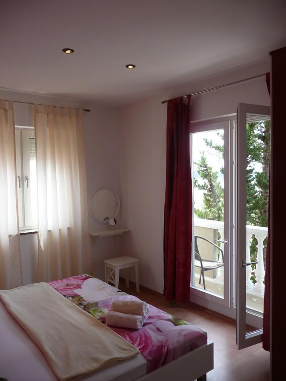 Apartments Rafaela Barbat na Rabu Eksteriør billede