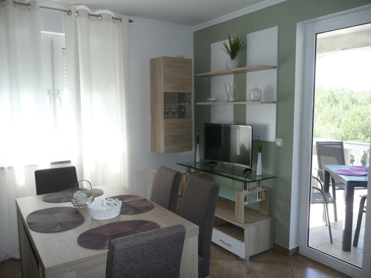 Apartments Rafaela Barbat na Rabu Eksteriør billede